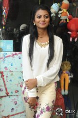 Rakshita at Green Signal Movie Press Meet